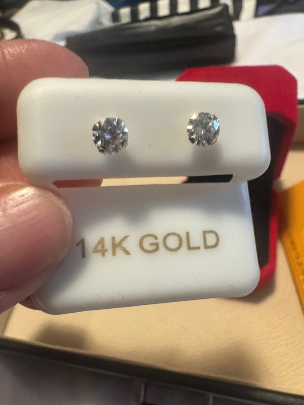 Moissanite earrings in 14k gold - Picture 3 of 5